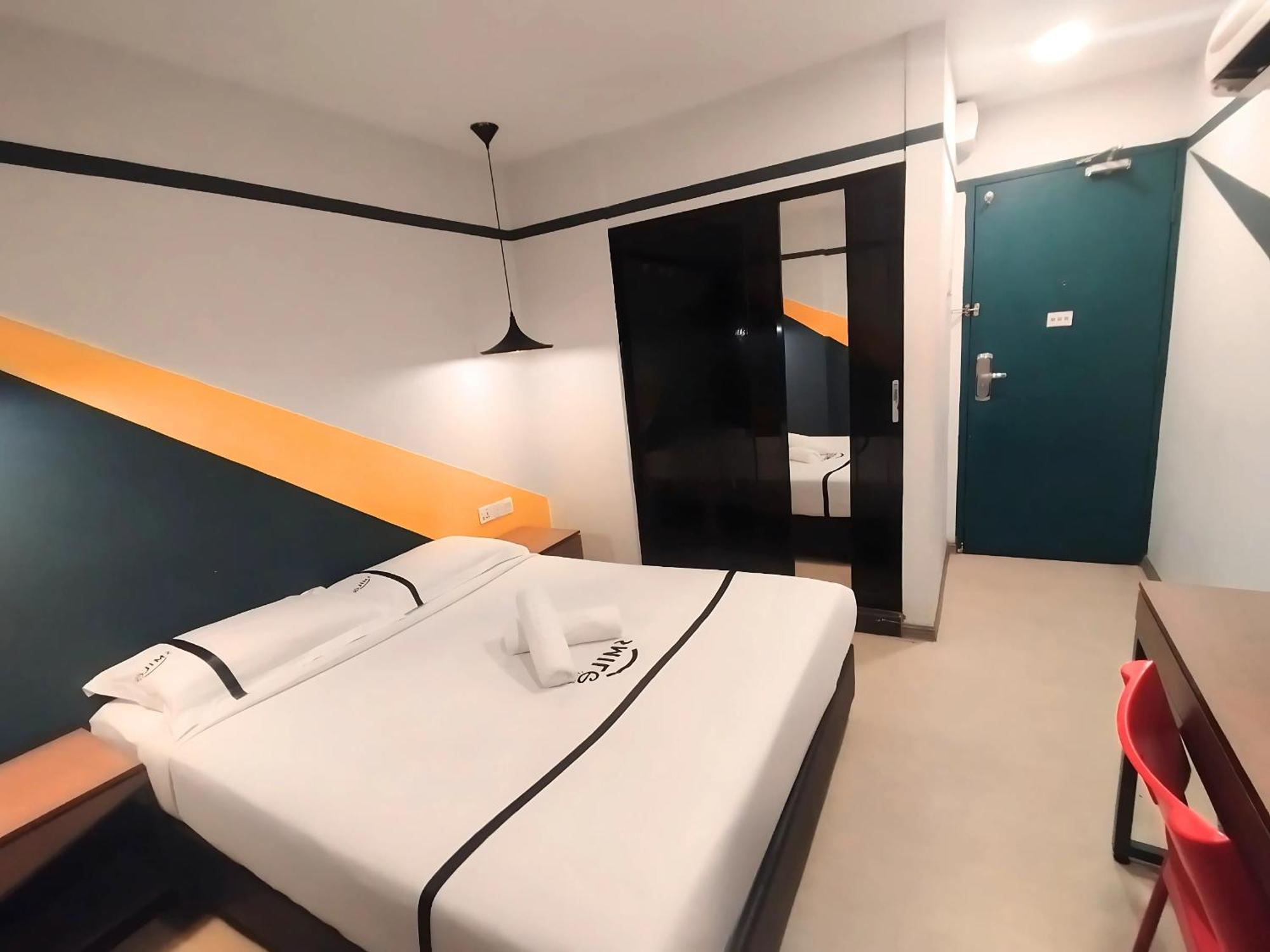 Smile Hotel C180 Cheras Selatan Eksteriør billede