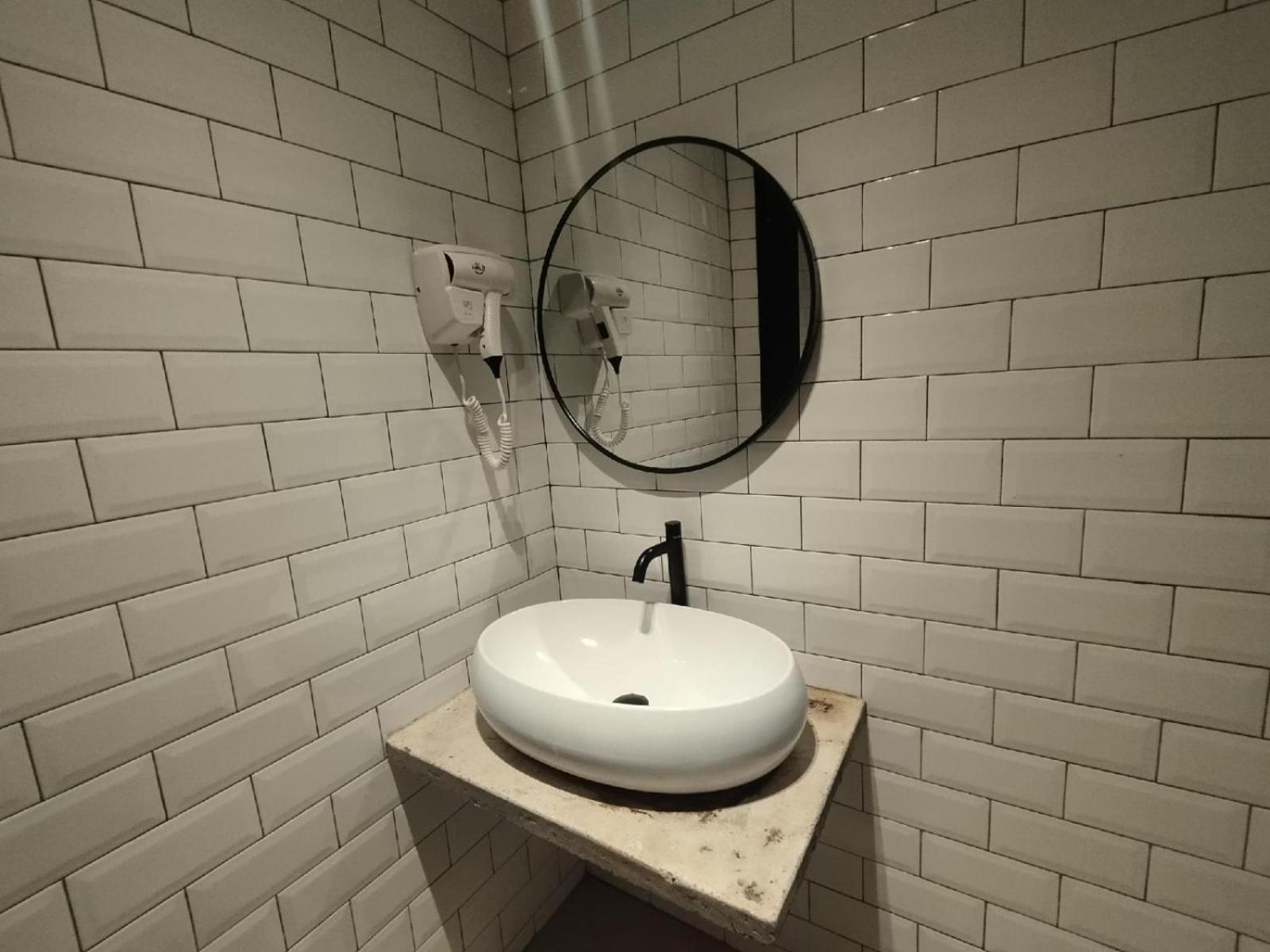 Smile Hotel C180 Cheras Selatan Eksteriør billede