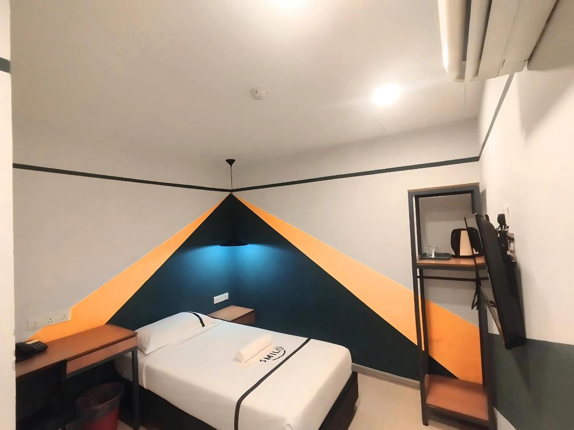 Smile Hotel C180 Cheras Selatan Eksteriør billede
